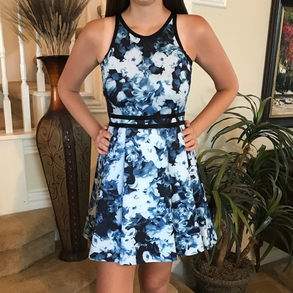 Parker Dresses & Skirts - Parker Emmy Neoprene dress